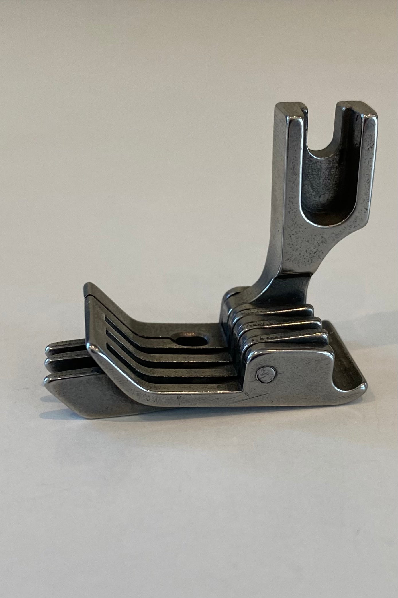 3 Knife Compensating Presser Foot