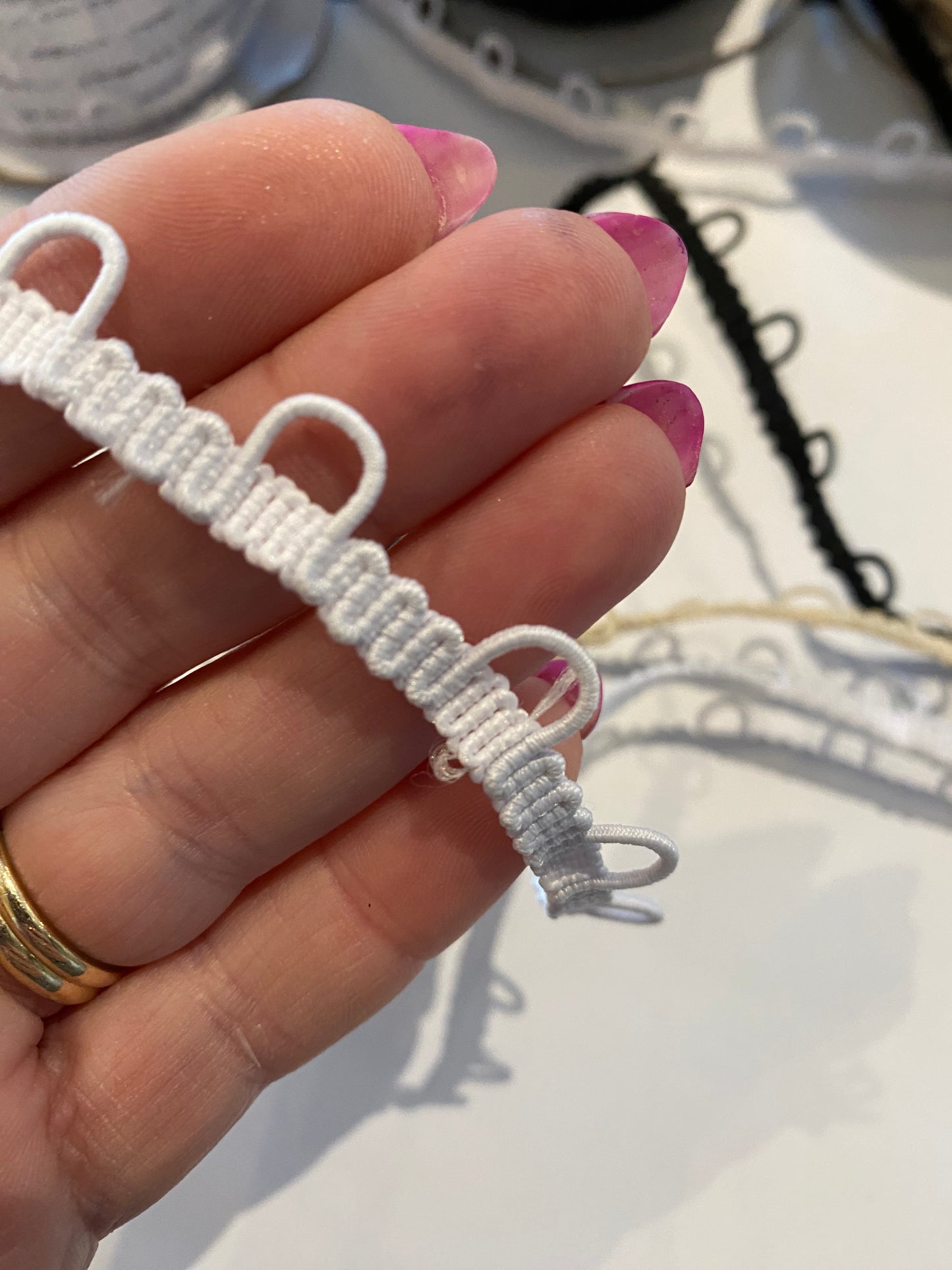 Elastic Button Loops 2 cm Spacing