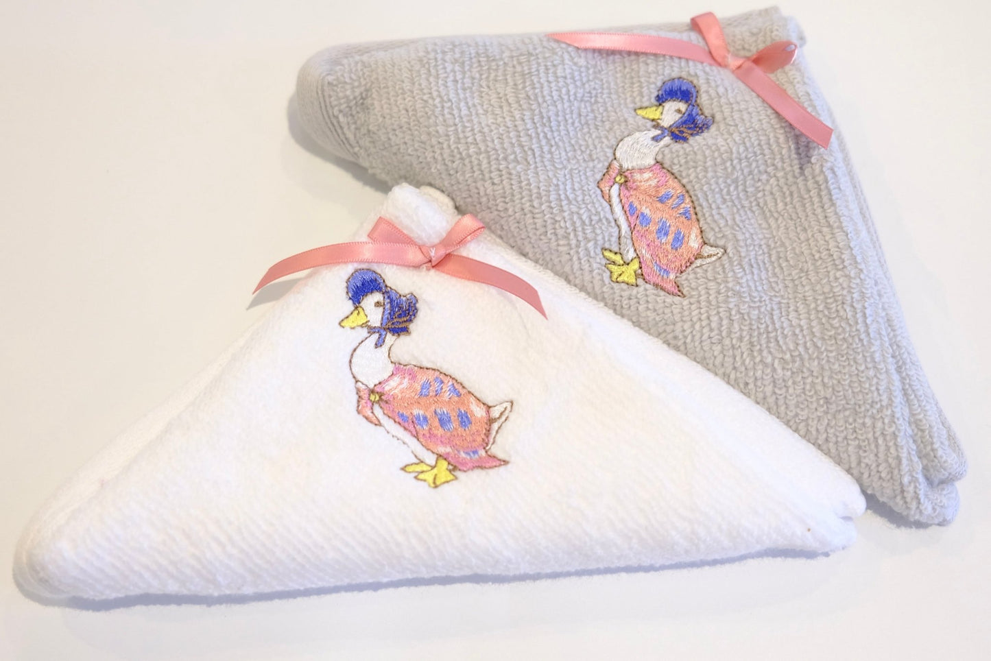 Facecloth Embroidered - The Stitch Parlour - The Stitch Parlour