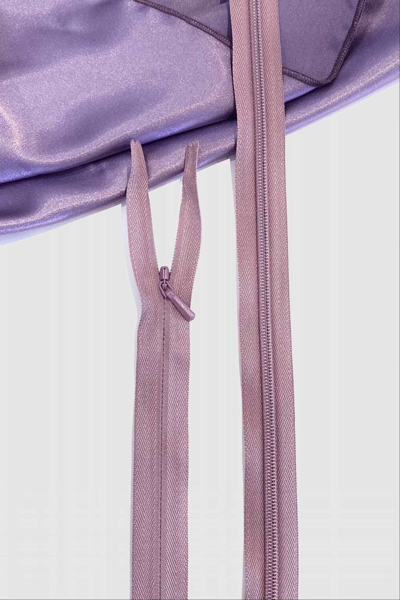 Invisible Zips #4 - YKK - The Stitch Parlour