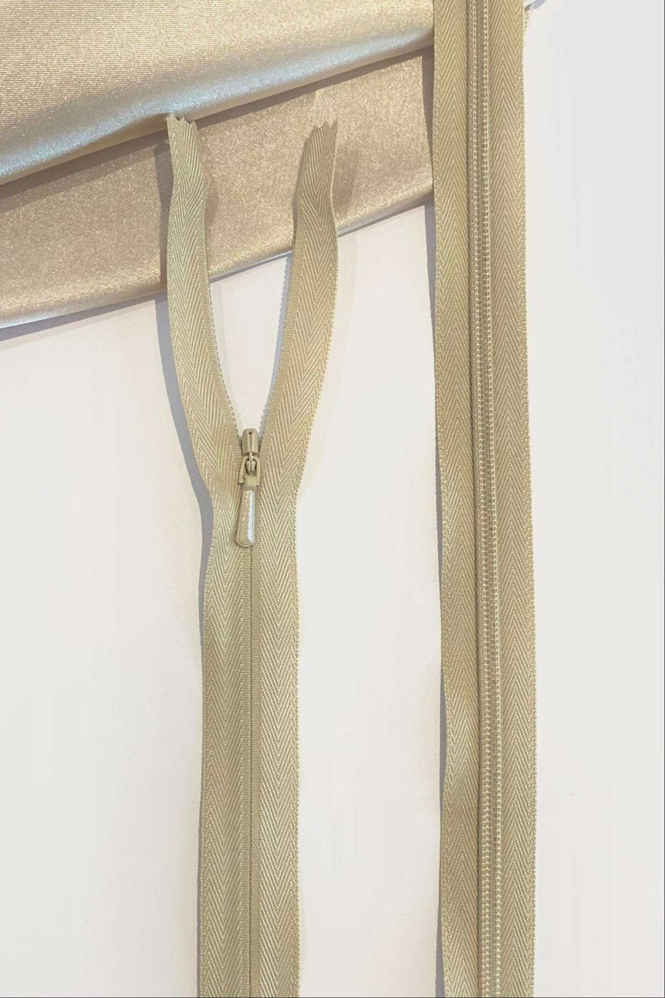 Invisible Zips #4 - YKK - The Stitch Parlour