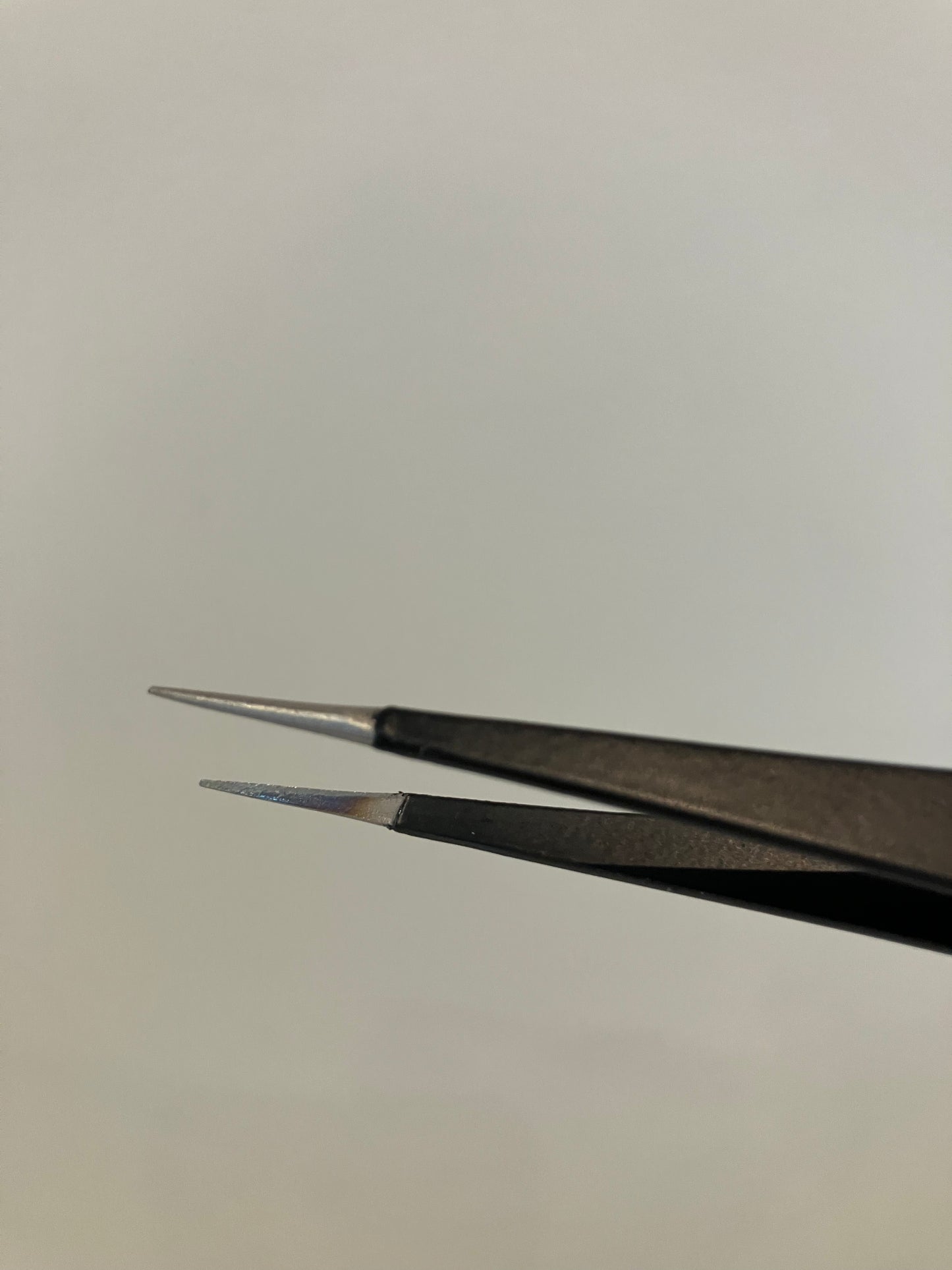 Tweezers - Fine tip