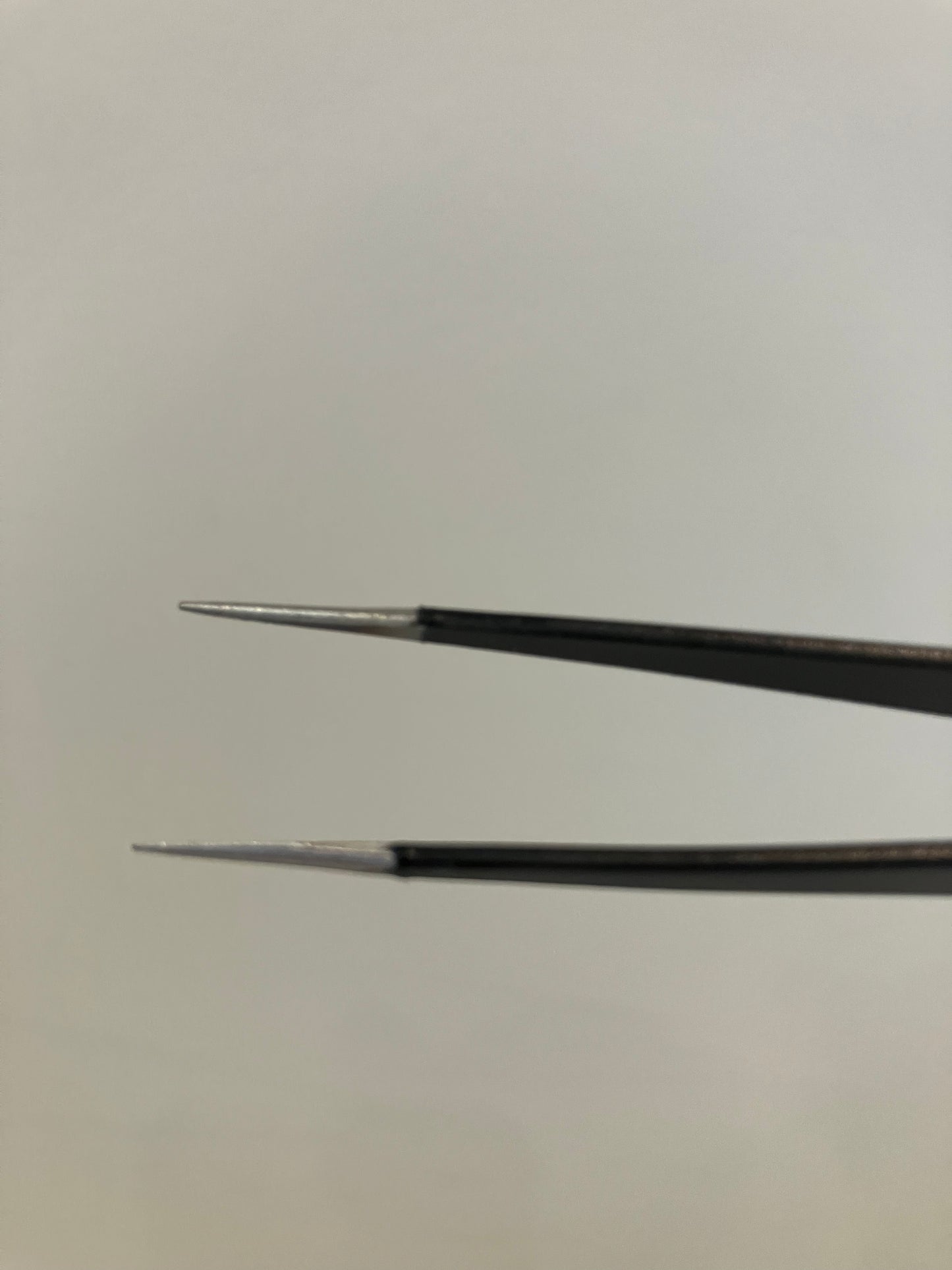 Tweezers - Fine tip