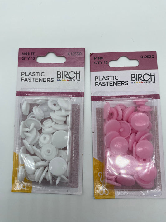 Plastic Fasteners - Birch - The Stitch Parlour
