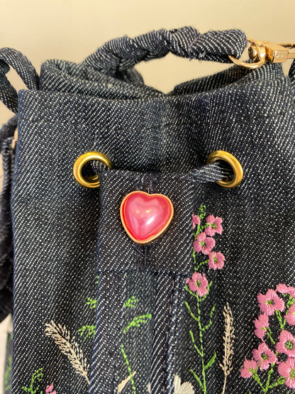 Heart Button with Screw