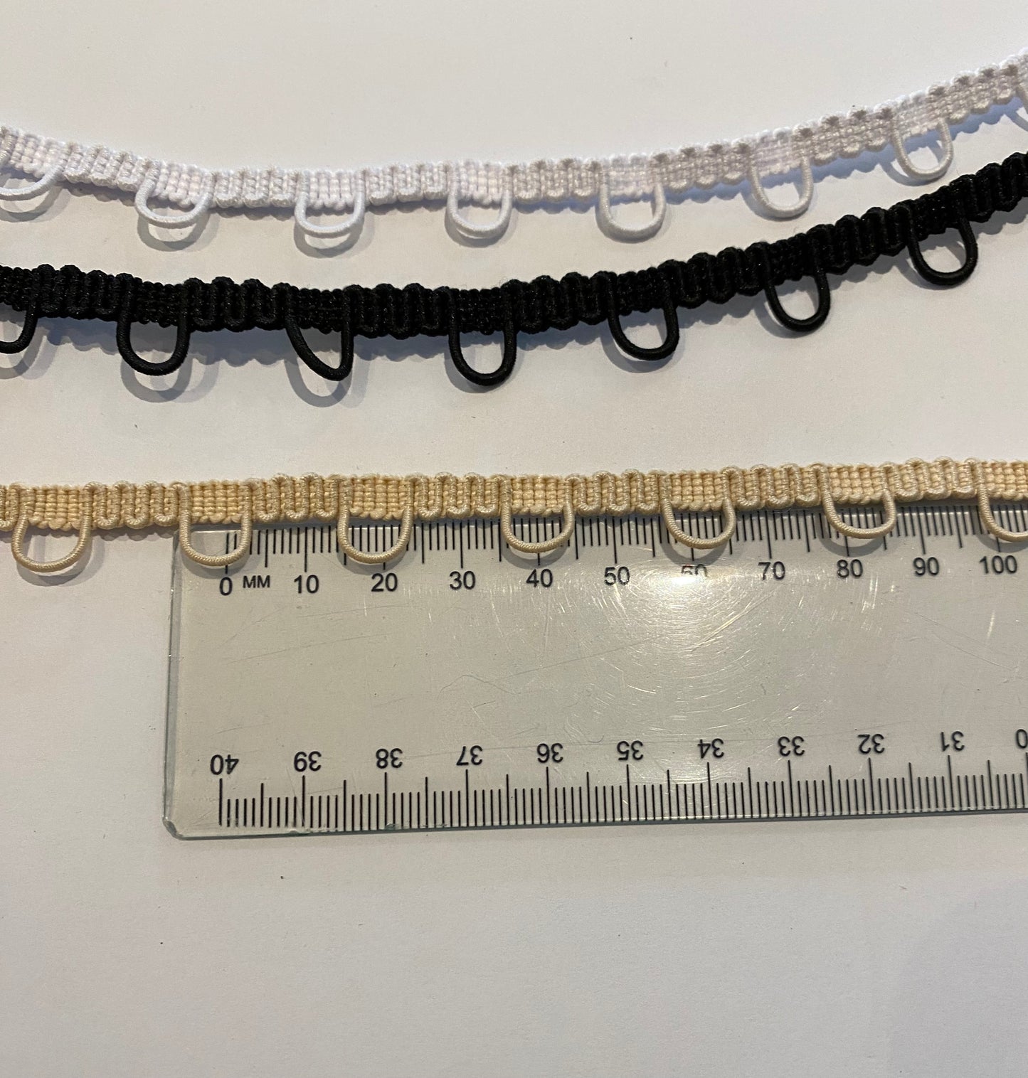 Elastic Button Loops 2 cm Spacing