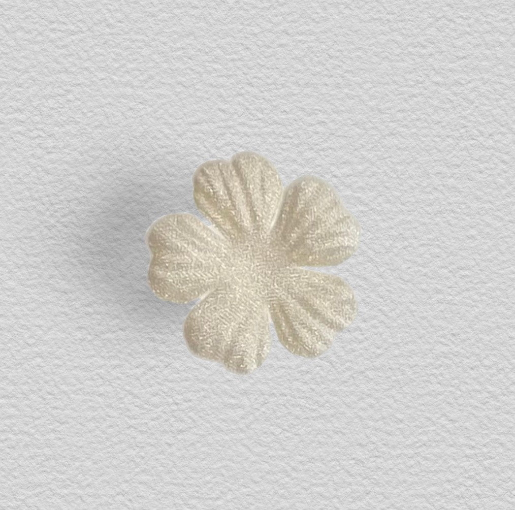 Champagne Daisy Sheer Flower 4cm - pkt 10 - The Stitch Parlour - The Stitch Parlour