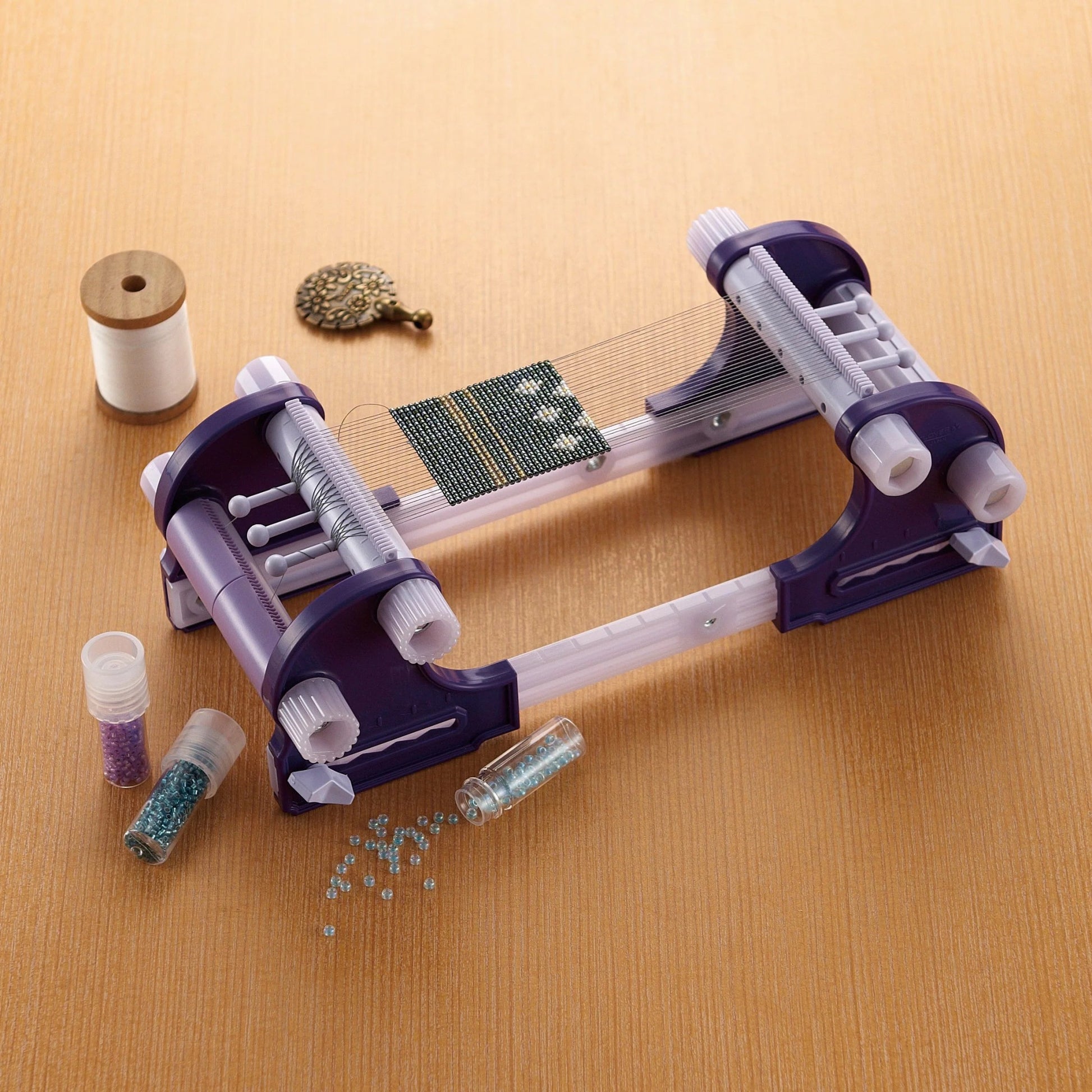 Clover Beading Loom 9910 - Clover - The Stitch Parlour