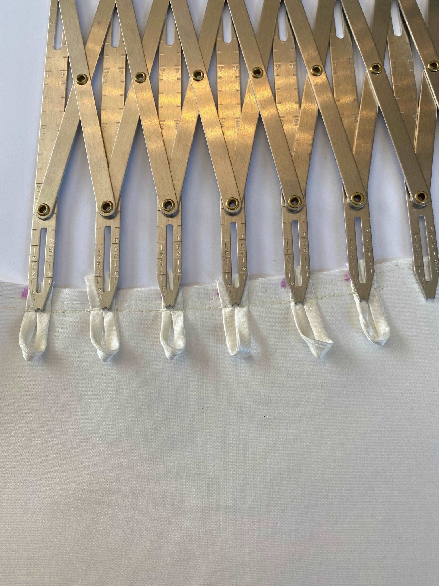 Expanding Button Marking Ruler - ruler - The Stitch Parlour