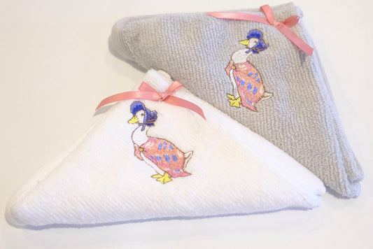 Facecloth Embroidered - The Stitch Parlour - The Stitch Parlour