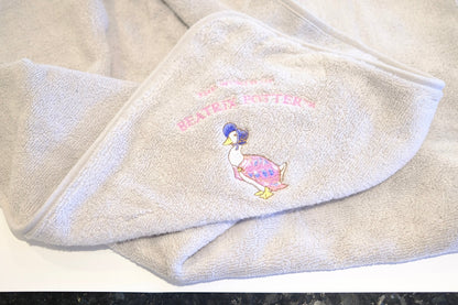 Hooded Towel - The Stitch Parlour - The Stitch Parlour