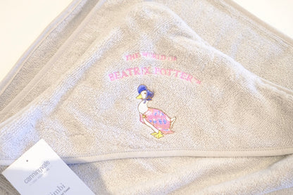 Hooded Towel - The Stitch Parlour - The Stitch Parlour