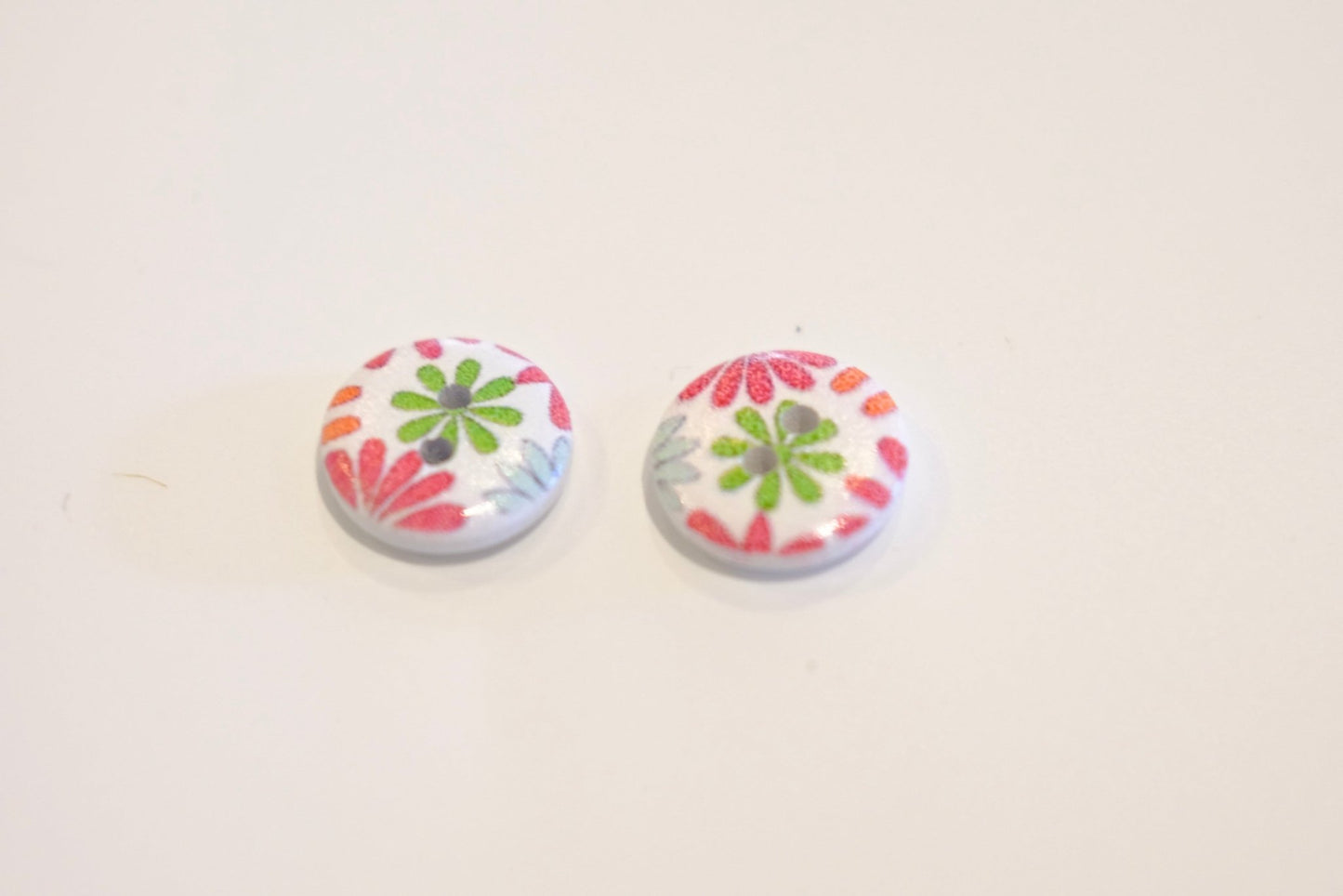 Novelty Buttons 15mm - The Stitch Parlour - The Stitch Parlour