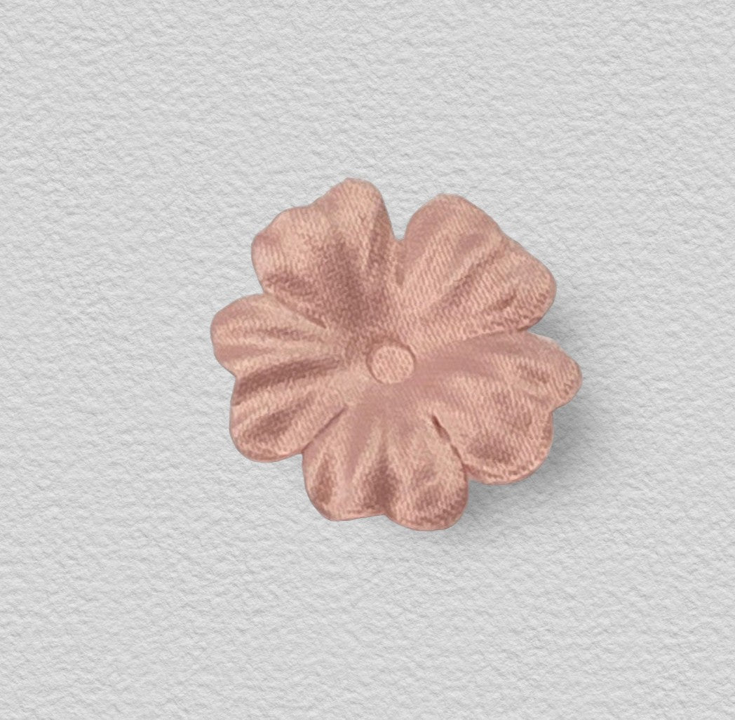 Peach Flower 2cm - pkt 10 - The Stitch Parlour - The Stitch Parlour