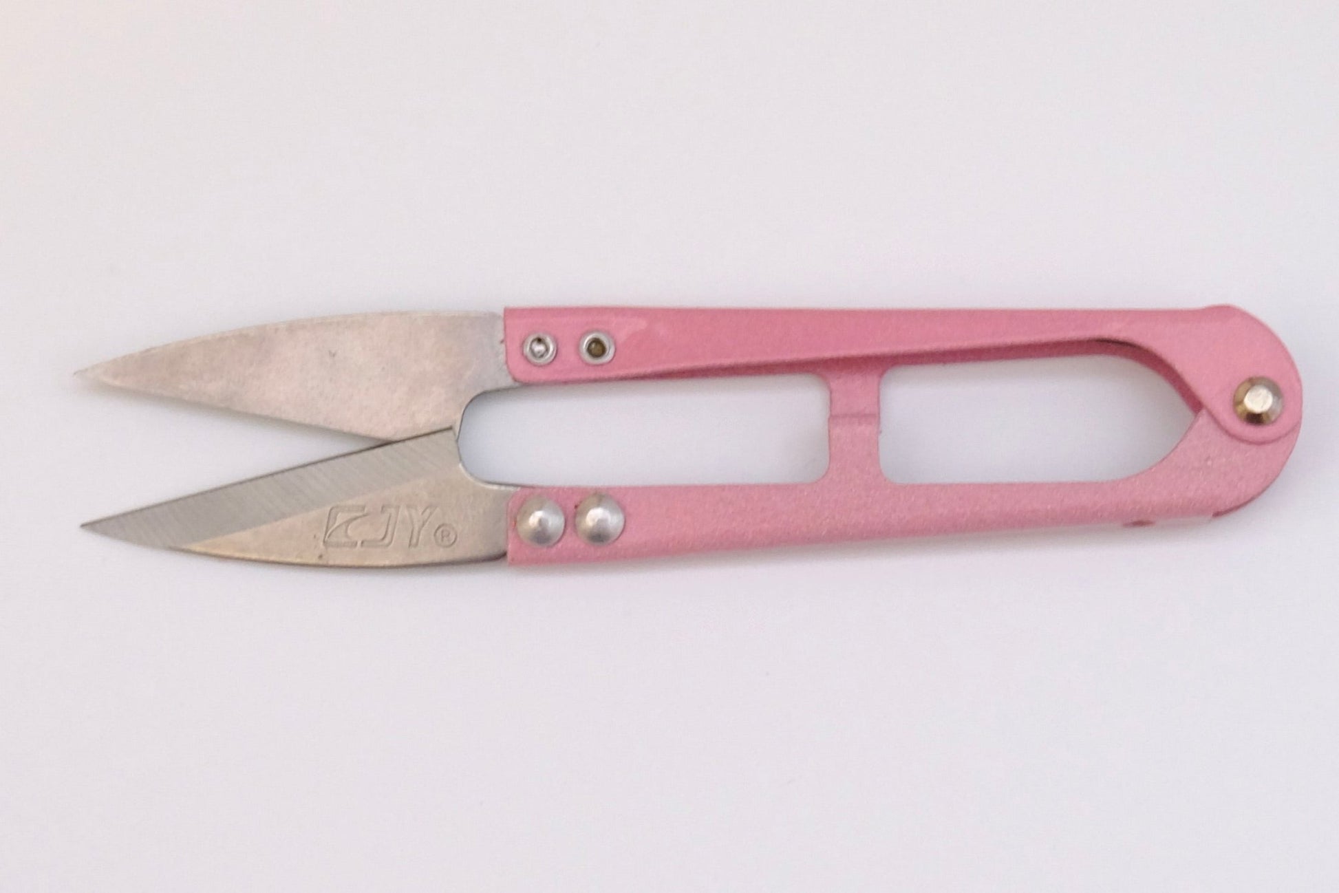 Pink Snips - The Stitch Parlour - The Stitch Parlour