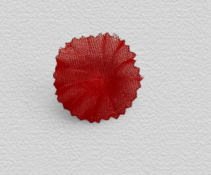 Red Daisy Flower 1cm - pkt 10 - The Stitch Parlour - The Stitch Parlour